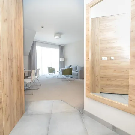 Apartment Vacationclub - Czarna Gora 327 Sienna (Klodzko)