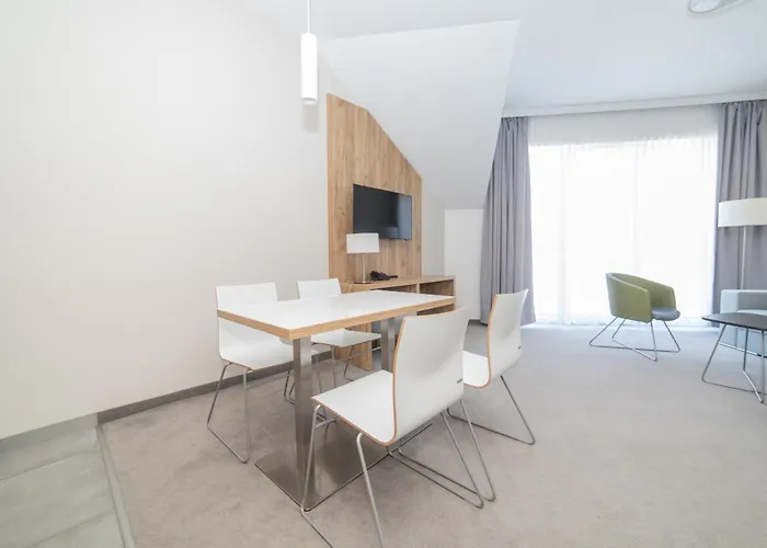 Apartament Vacationclub - Czarna Góra 327 3*